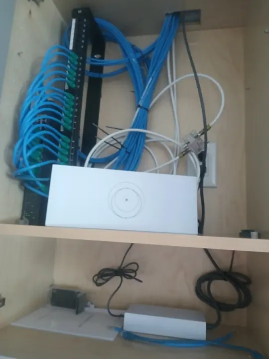 Structured network cabinet with distributed Starlink satellite internet service in Venice and Englewood